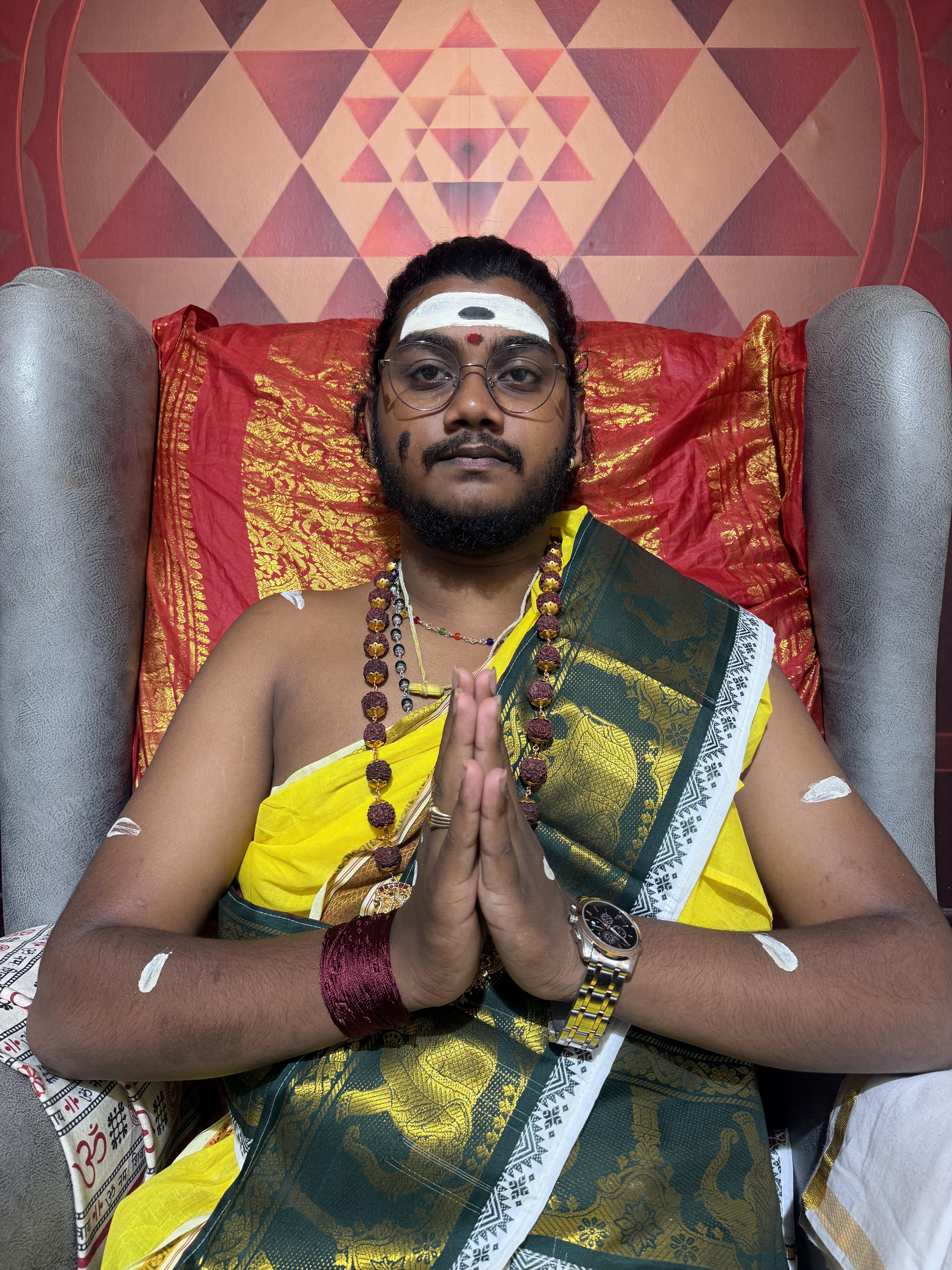 Dr. Parimalacharya - Vedic Astrologer in Bangalore
